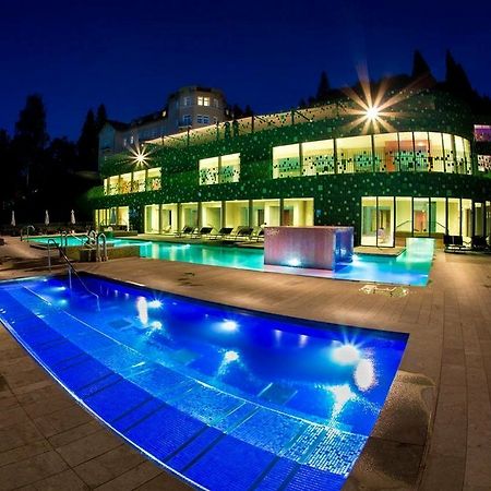 Rimske Terme - Hotel Zdraviliski Dvor Rimske Toplice Eksteriør billede