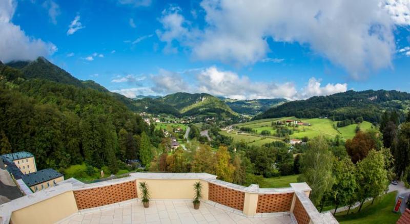 Rimske Terme - Hotel Zdraviliski Dvor Rimske Toplice Eksteriør billede