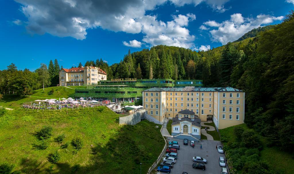Rimske Terme - Hotel Zdraviliski Dvor Rimske Toplice Eksteriør billede